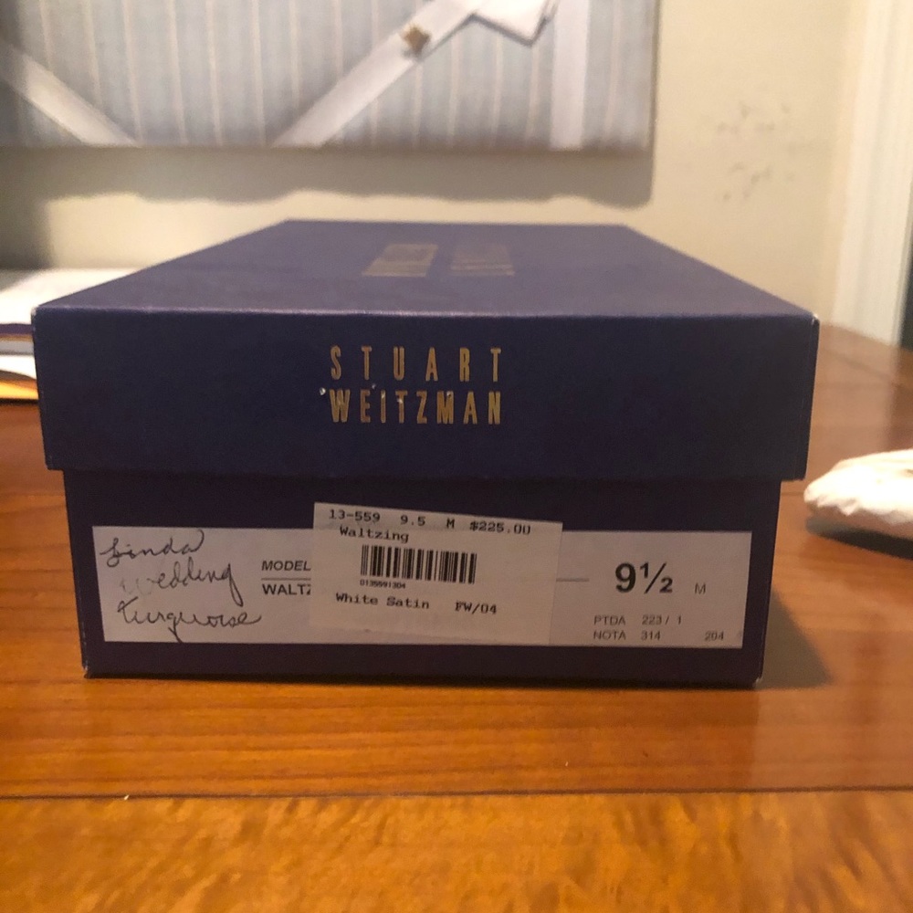 Stuart weitzman size 9.5 heels I am a size 9